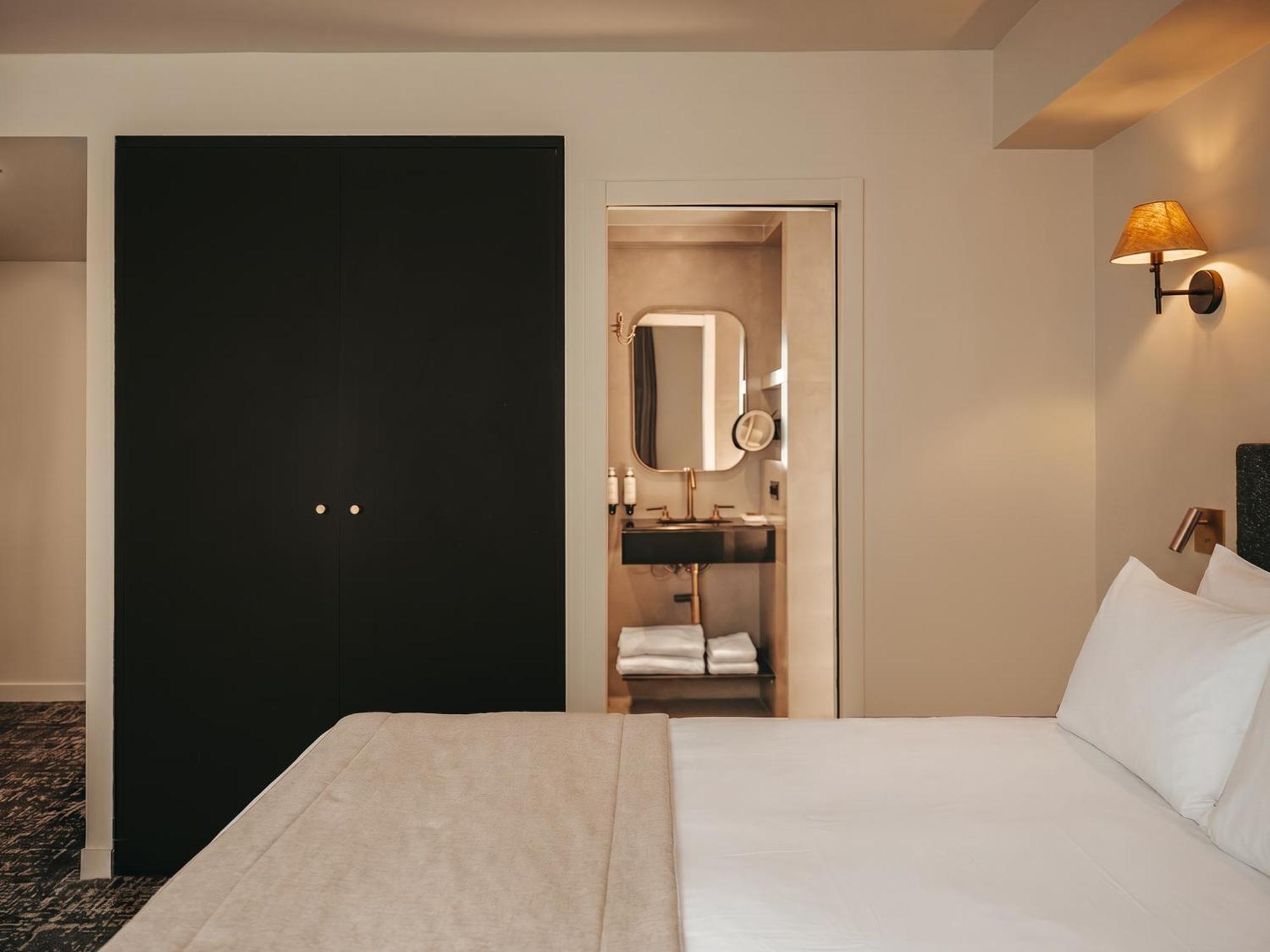 Superior Double Room,1772130795:JPEG
